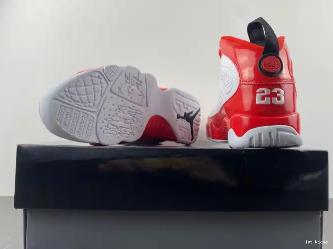 1st Kicks Air Retro Jordan White Gym 302370-160 9 Red 0522